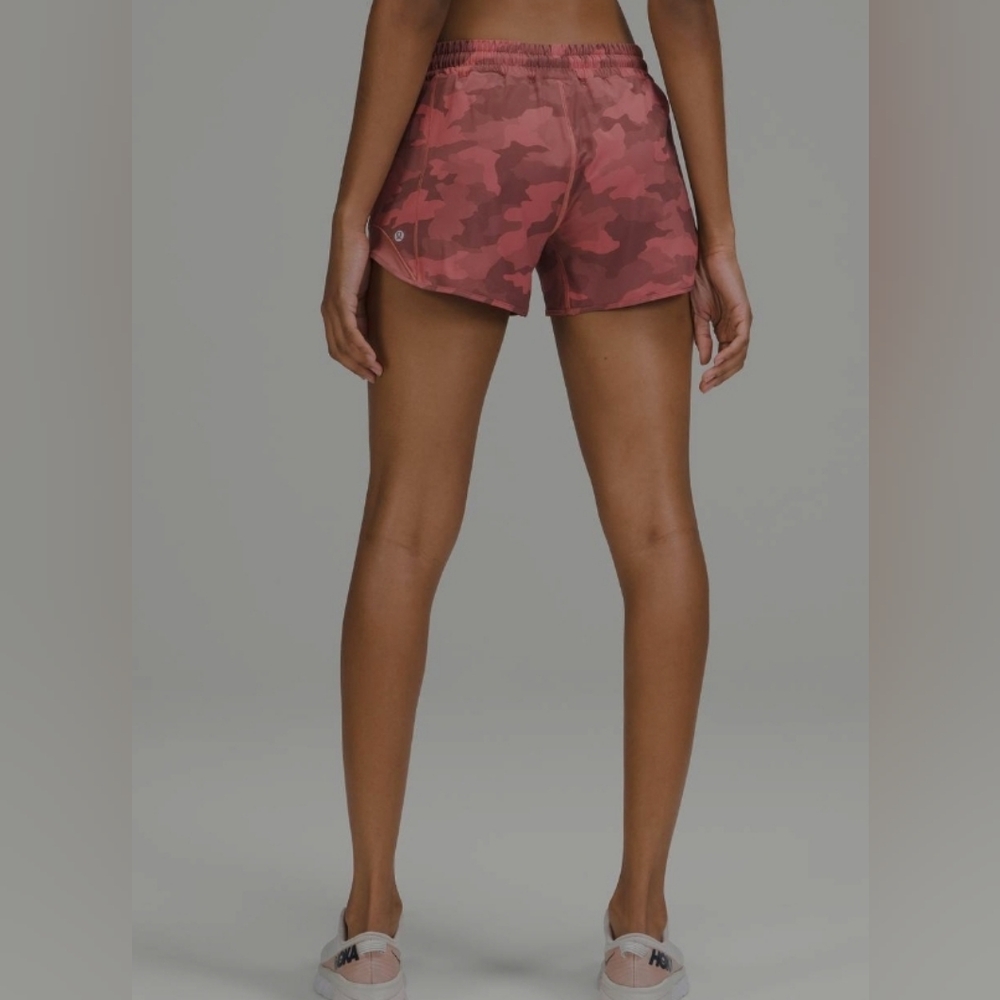 Lululemon Hotty Hot Shorts Low Rise